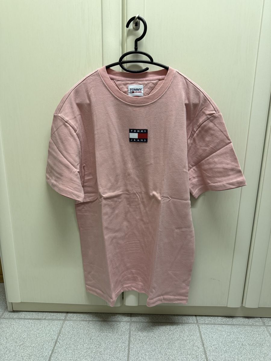 Tommy Hilfiger T-Shirts: Tommy Hilfiger T-Shirt – Neu (gemäss Beschreibung) aus Weite von fabian.stoeber