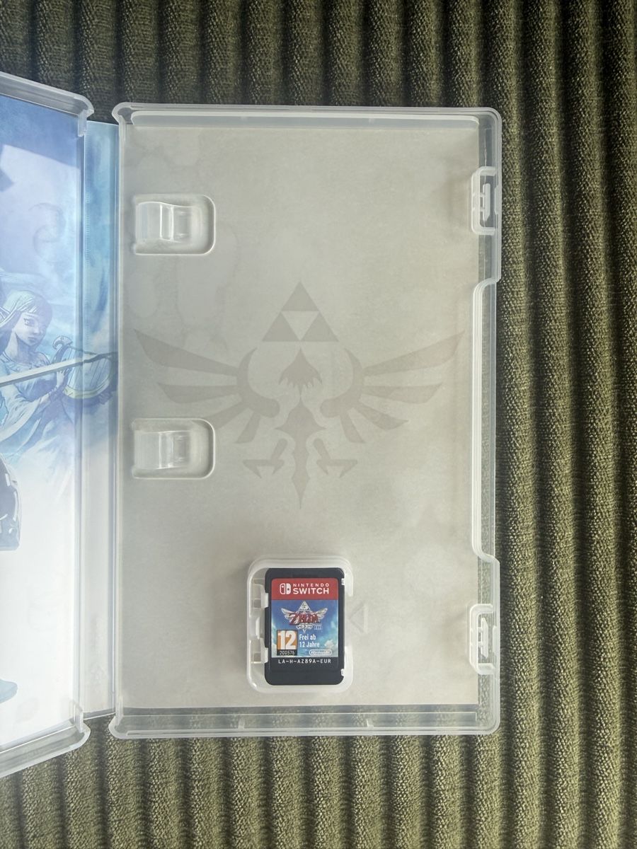 Nintendo Giochi: Zelda Skyward Sword - Nintendo Switch  – Nuovo (secondo la descrizione) da Spreitenbach venduto da momo5_5 1