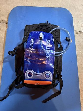 Salomon mit Source Salomon Rucksack mit Source Widepac 