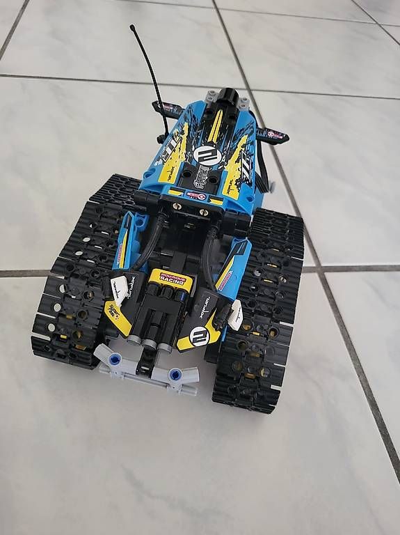 Technics Jeux de construction: Lego technic Stunt Racer 42095 – D'occasion à Münchwilen TG par hallo_13 4