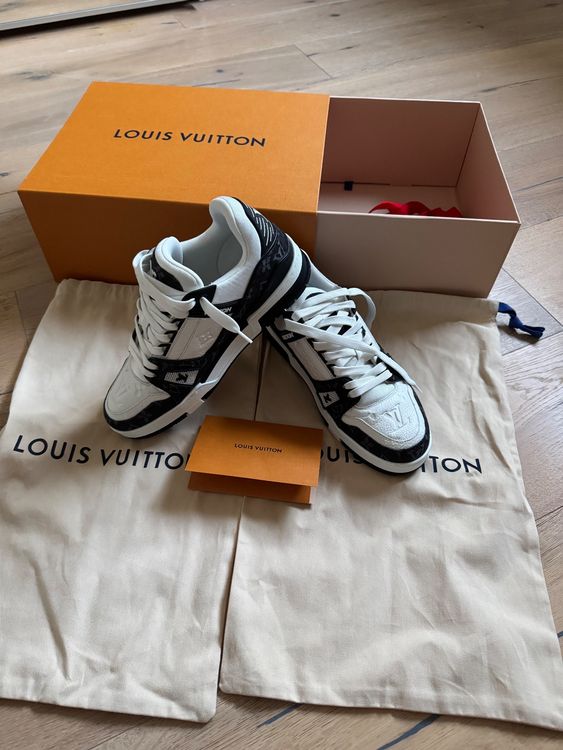 Louis Vuitton Scarpe da uomo: Louis Vuitton Sneaker Schwarz/Weiss – Usato da Kirchberg SG venduto da rau_6zk9 3