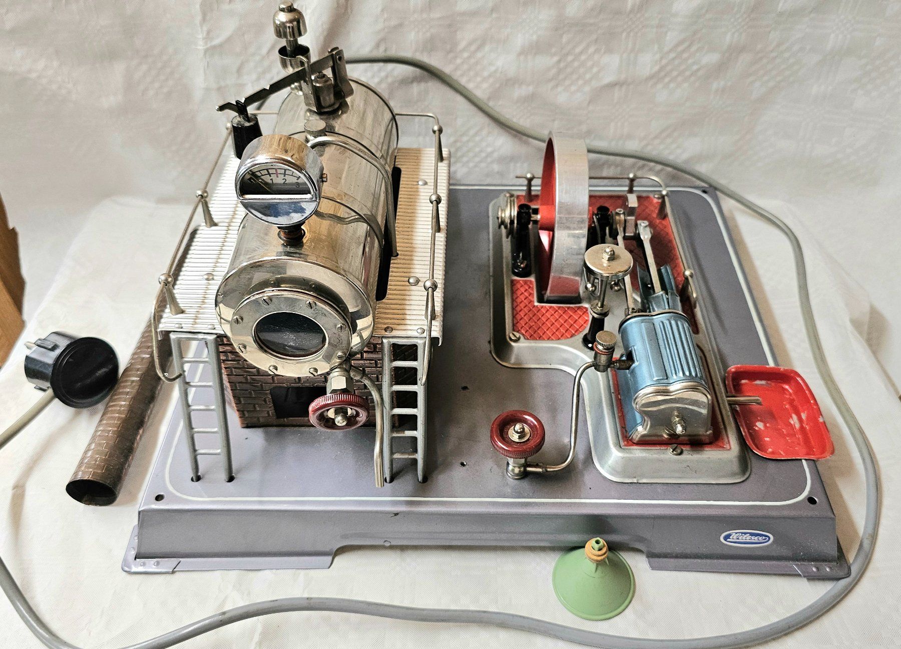 Wilesco Kits de montage: Dampfmaschine Wilesco D20 el. D202 – D'occasion à Hefenhofen par Osstschweiz
