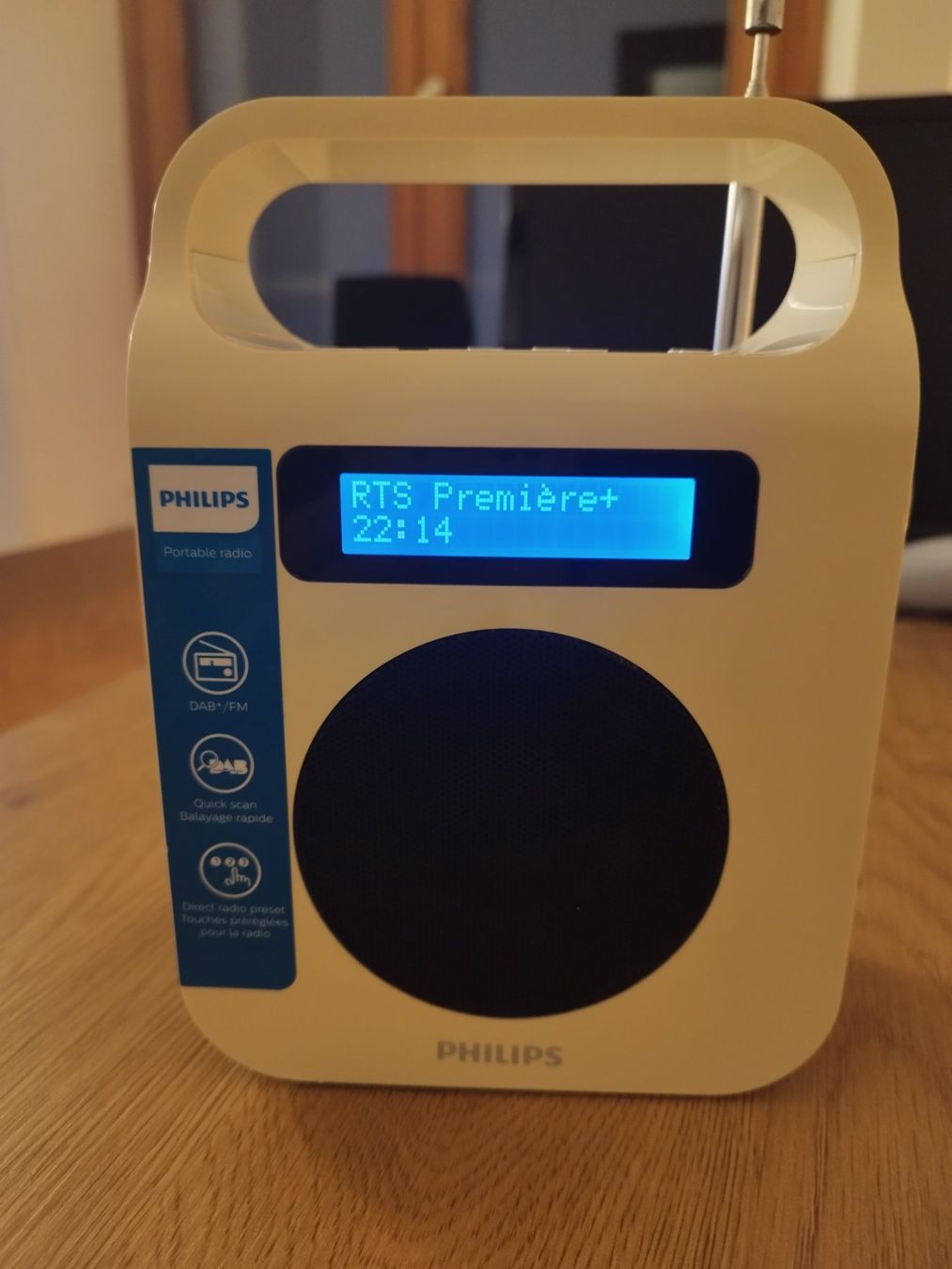 Philips Radio: Radio DAB+ FM Philips AE5600 – Usato da Vallorbe venduto da Leonidas1337 2