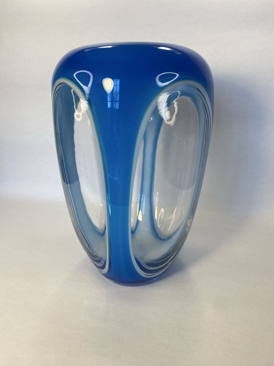 Vasi & Recipienti: Bull Vase sommerso Technik – Usato da Zürich venduto da ARTino
