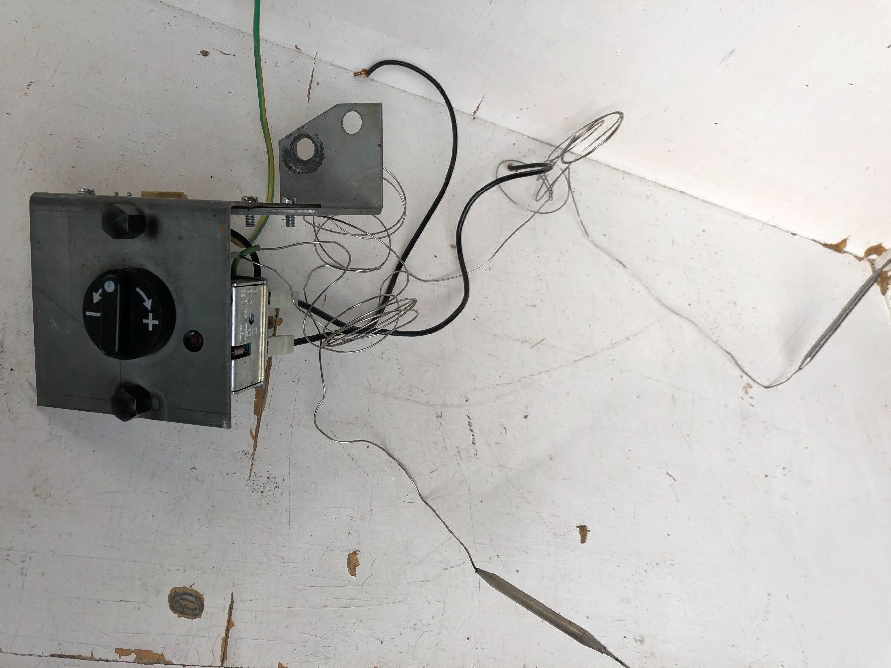 Interruttori: Boilerthermostat 380 Volt – Usato da Niederrohrdorf venduto da ledergerber 3