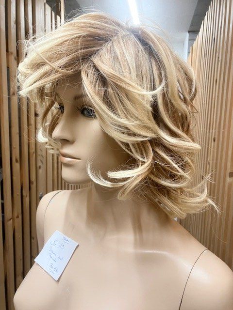 Autres décorations & accessoires: Schaufensterpuppe Dame – D'occasion à Ehrendingen par Silberpudel 2