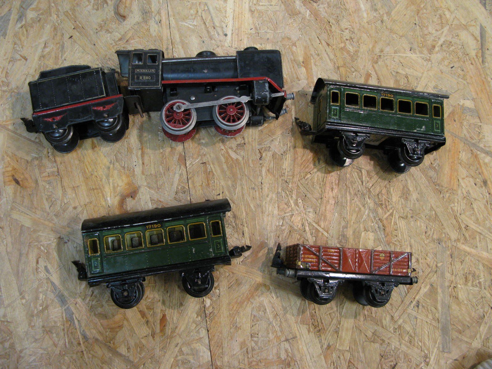 Märklin Trains électriques: Märklin Eisenbahn Spur 0 – Défectueux à Zürich par Unrueh 1