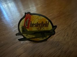 Anstecknadel Chesterfield Flugzeug Motiv gebraucht Zustand