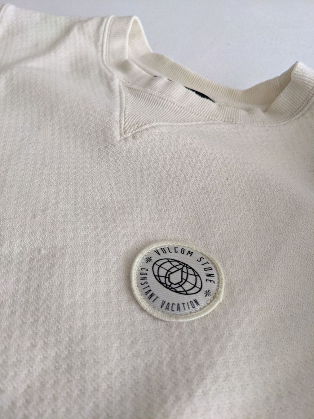 Pulls & Sweat-shirts: Volcom Pullover - Grösse S – D'occasion à Uster par parasimple 1