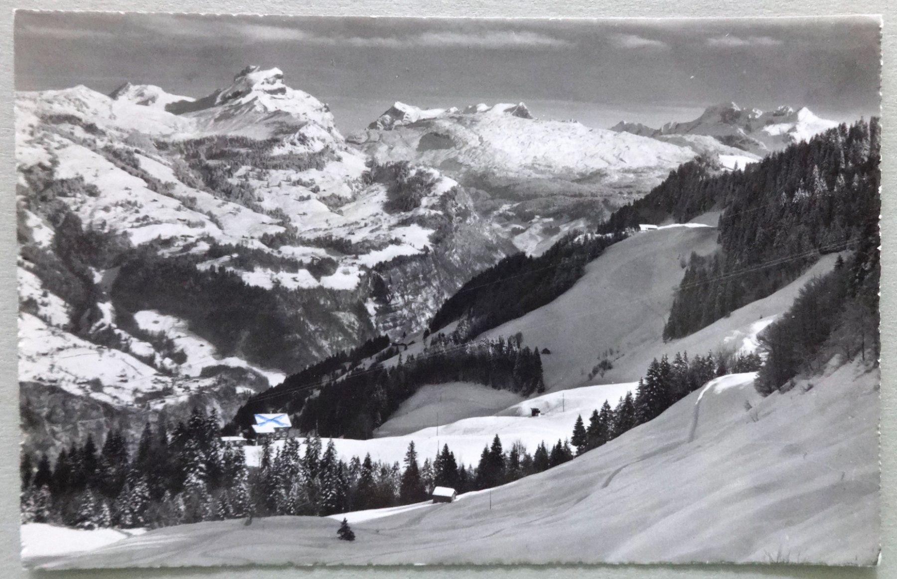 Cartoline postali: Stoos, Skihaus Turnverein Unterstrass – Difettoso da Fétigny venduto da Billy2miny