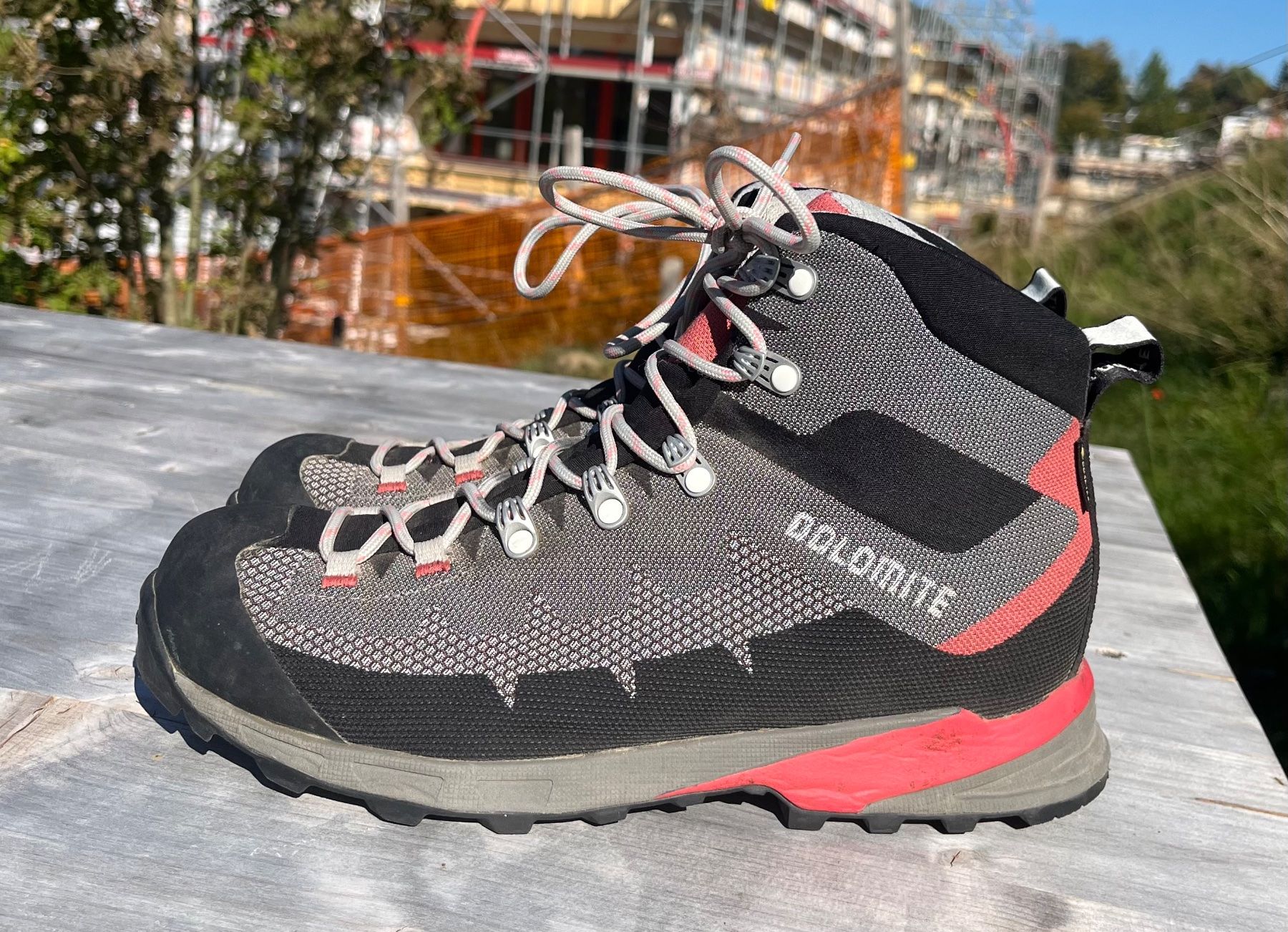 Dolomite Chaussures femmes: Dolomite Wanderschuh, Gr. 40, Damen – D'occasion à Jona par tim_67jq 2