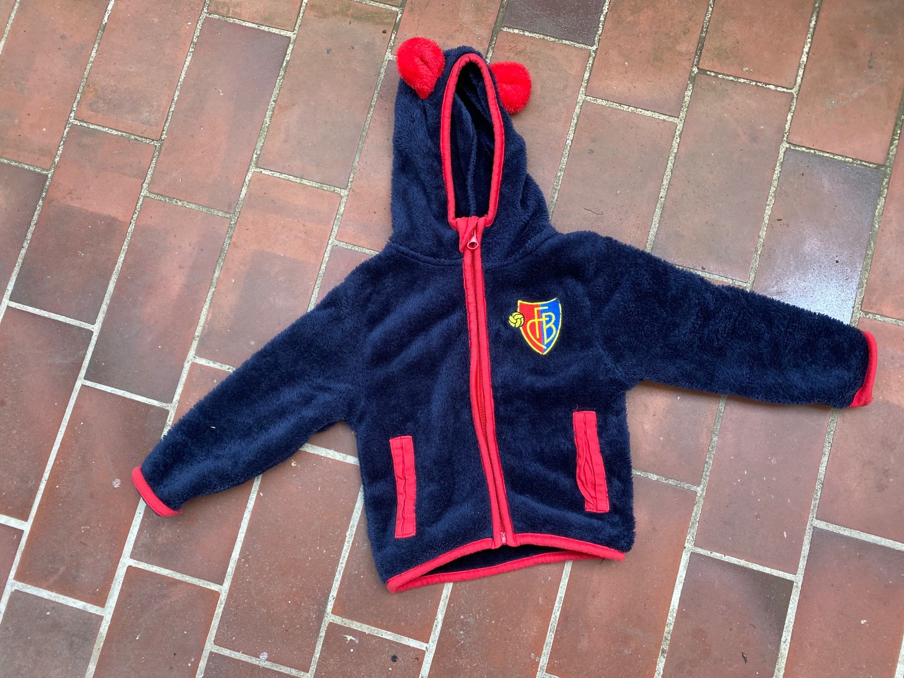 Jacken & Mäntel: FCB Baby Jäckli Zip Pullover Jacke – Gebraucht aus Basel von mel_7rbn