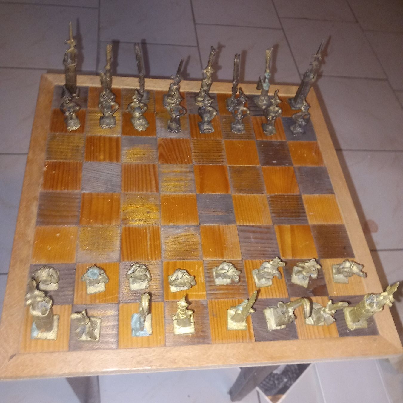 Giochi: SCHACHFIGUREN UND BRETT – Usato da Ried-Brig venduto da ugukim 1