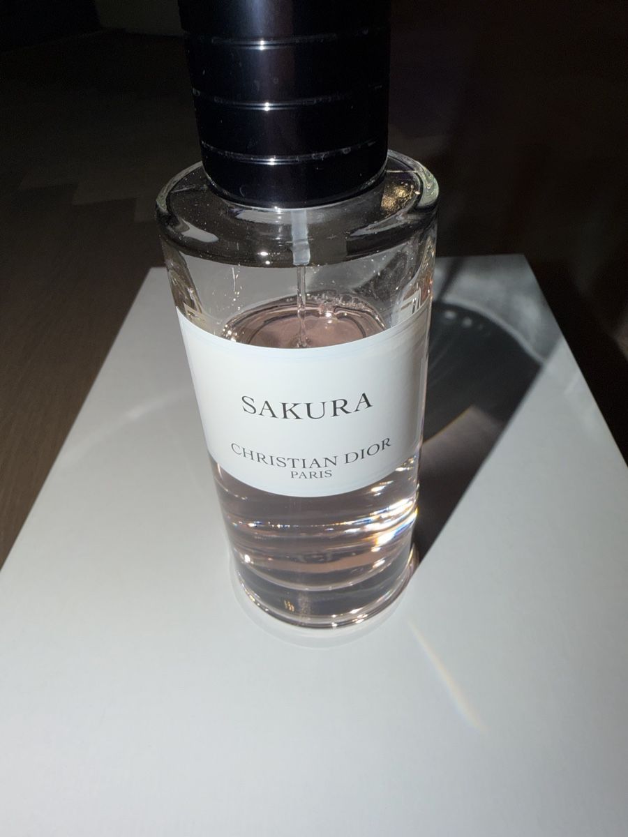 Dior Profumi & Eau de Toilette: Christian Dior, La Collection Privée, Sakura Eau de Parfum – Usato da Zollikofen venduto da Danijela1983 4