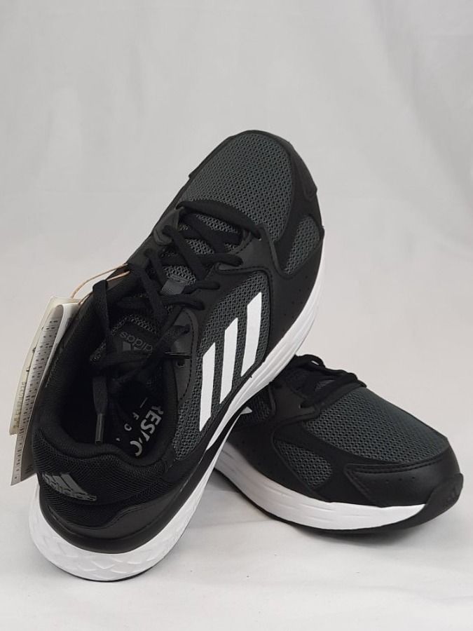 Adidas Scarpe da uomo: ADIDAS RESPONSE RUN Sneaker Running schwarz Gr. 40 – Nuovo e nell'imballaggio originale da Seuzach venduto da VT-Collections1 2