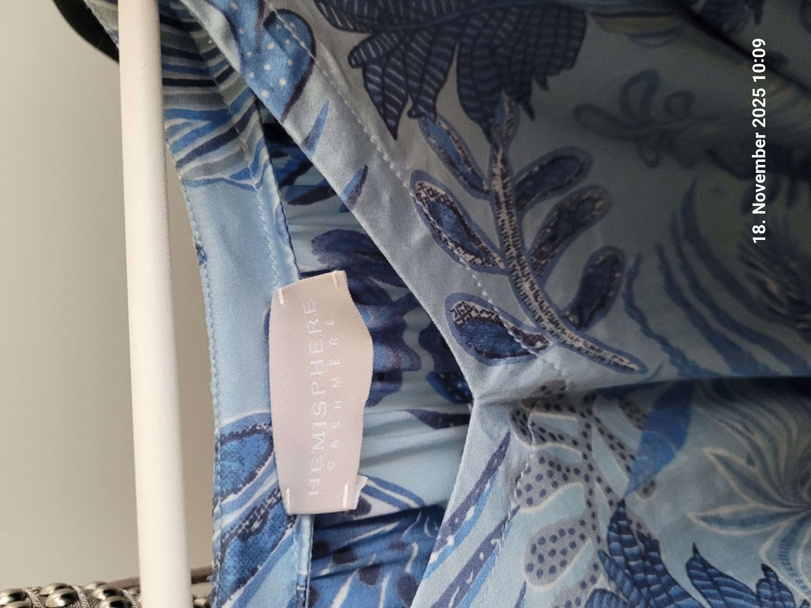 Hemisphere Blusen: Hemisphere Seidenbluse, XL – Gebraucht aus Bünzen von Milly32 1