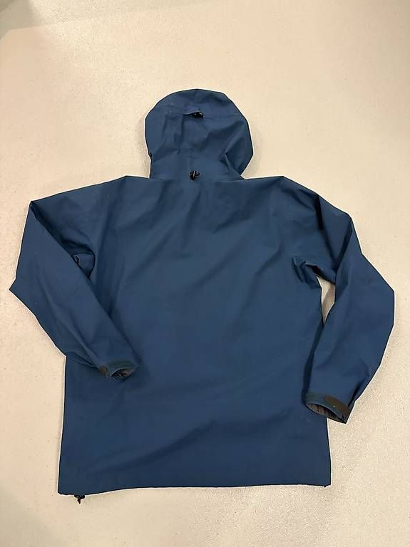 Arcteryx Giacche: Arcteryx Sabre Jacket (M), Size XL – Usato da Möhlin venduto da Aries80 4