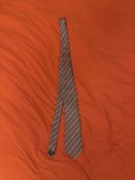 Cravatta  elegante a righe,usata pochissimo-Affare!