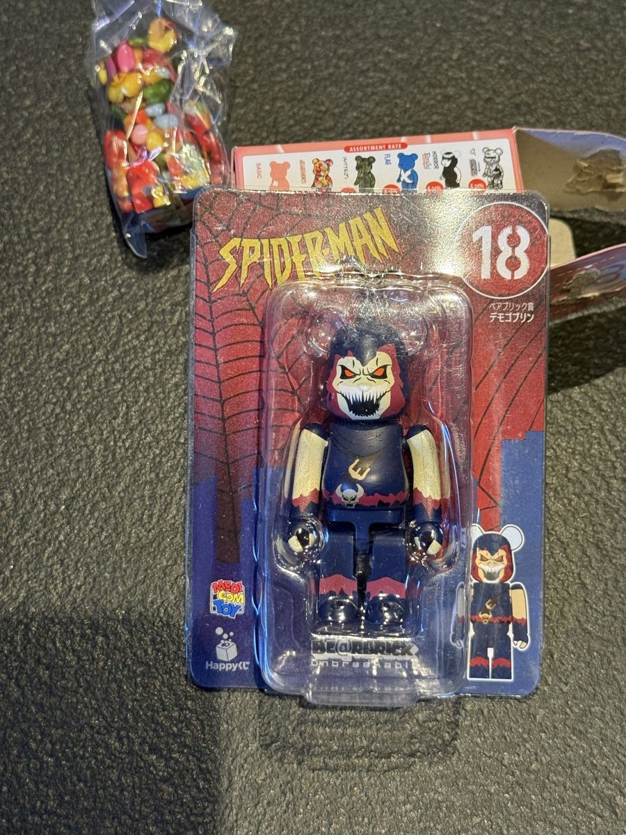 Medicom Toy Statuette: Medicom Toy - lot 3x figurines – Nuovo (secondo la descrizione) da Uvrier venduto da sauma85 1