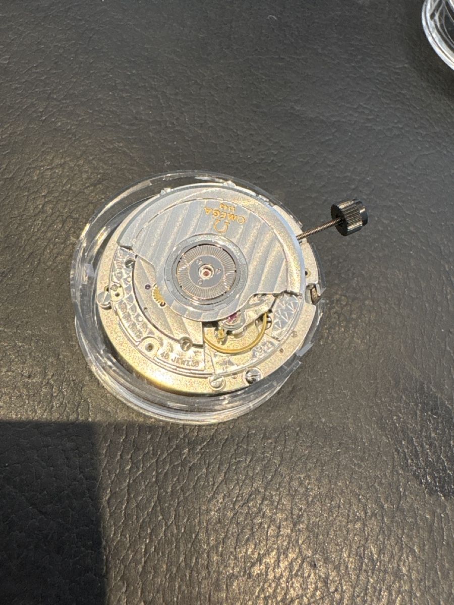 Omega Orologi: Omega Caliber 1143 Chronograph NOS – Usato da Chavornay venduto da Gold-Gym 1