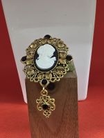 Brosche Cameo goldfarben mit Schmucksteinen Vintage Optik