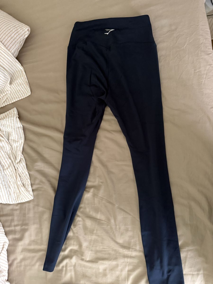 Gymshark Leggings: Gymshark Sporthose – D'occasion à Volketswil par chi_69q5