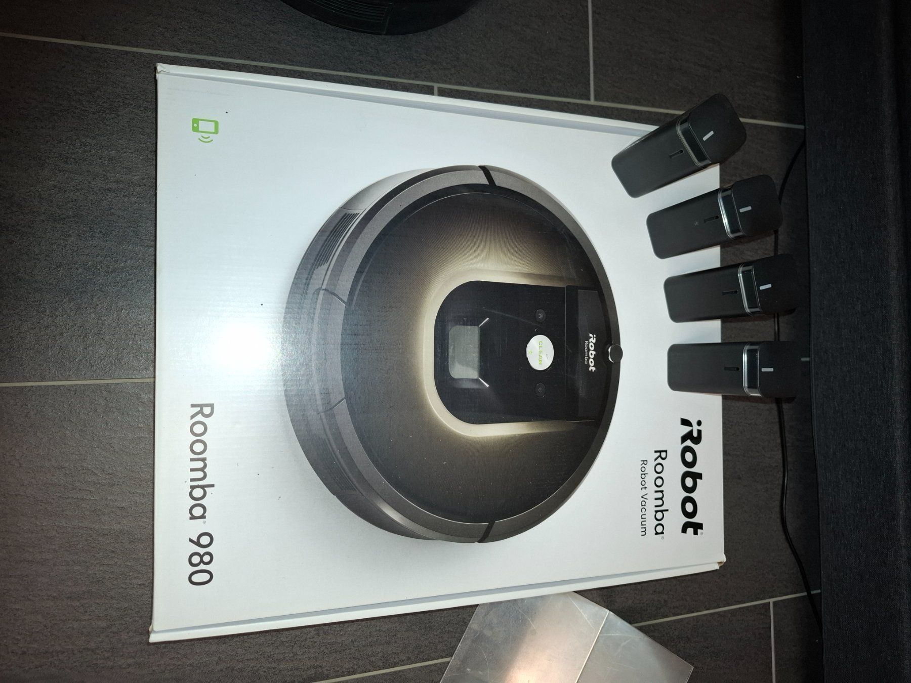 Irobot Aspirapolveri & Accessori: iRobot Roomba 980 Staubsaugroboter – Usato da Tuggen venduto da Sani-liquidation 1