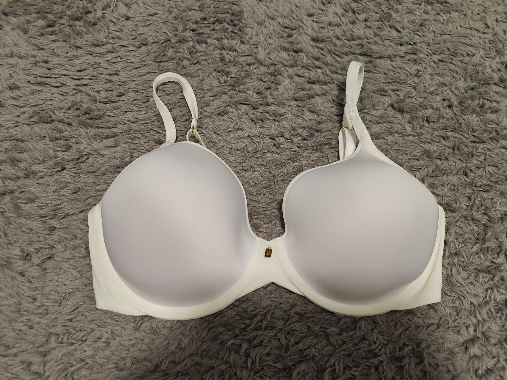 Triumph Altra biancheria intima: Triumph BH Body Make-Up Essentials WHP – Nuovo (secondo la descrizione) da Pieterlen venduto da Saemelili