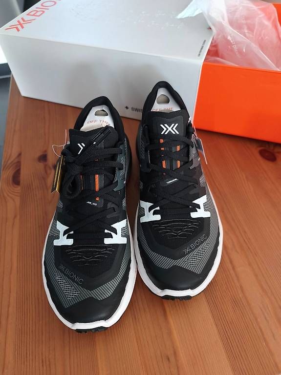 X-bionic Scarpe da uomo: X-Bionic Terraskin X02 Trail Running Schuhe NEU – Nuovo e nell'imballaggio originale da Tafers venduto da manu44 2