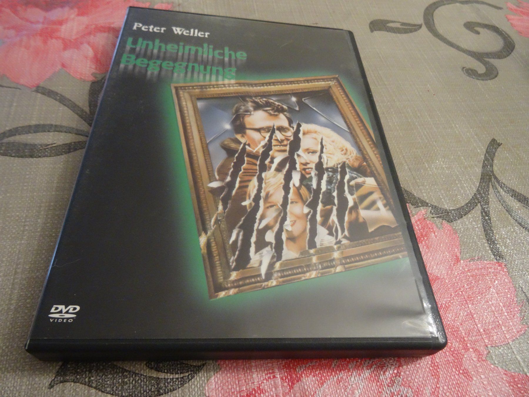 Tutti i DVDs: Peter Weller - Unheimliche Begegnung DVD – Usato da Olten venduto da Disc-Verkauf