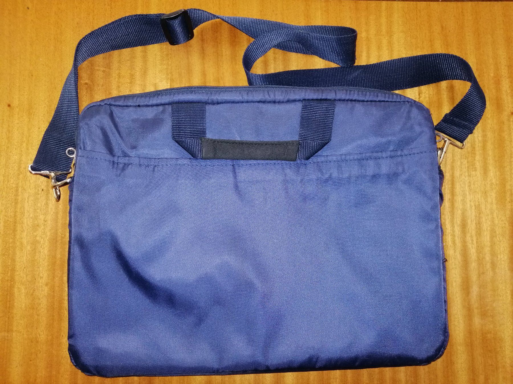 Valigie & Borse: Laptop-Hülle – Usato da Visp venduto da rockmobile 4