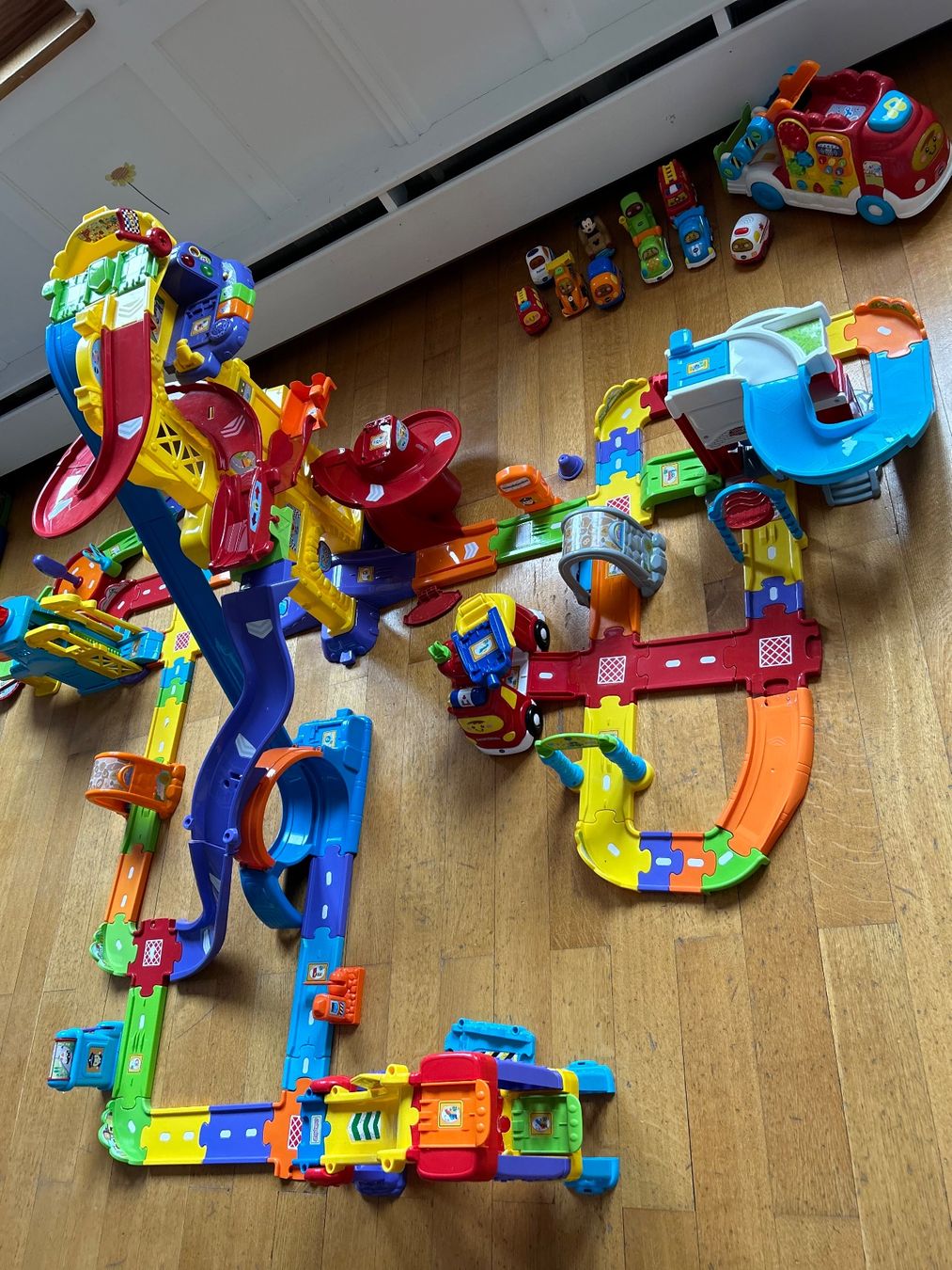 Vtech Spielzeuge: Tut tut Babyflitzer VTech – Gebraucht aus Illighausen von Schneckli01 1