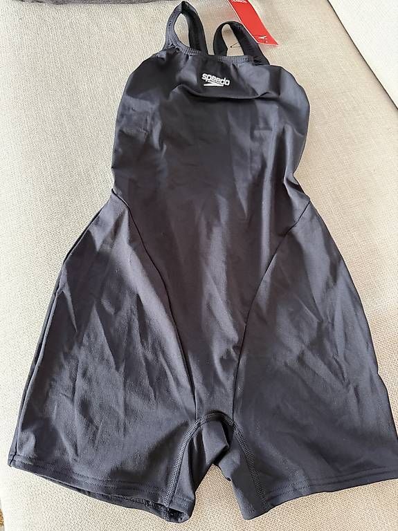 Badekleider & Bikinis: Speedo Badeanzug Gr. 40 – Neu und originalverpackt aus Sins von bit_rg7j