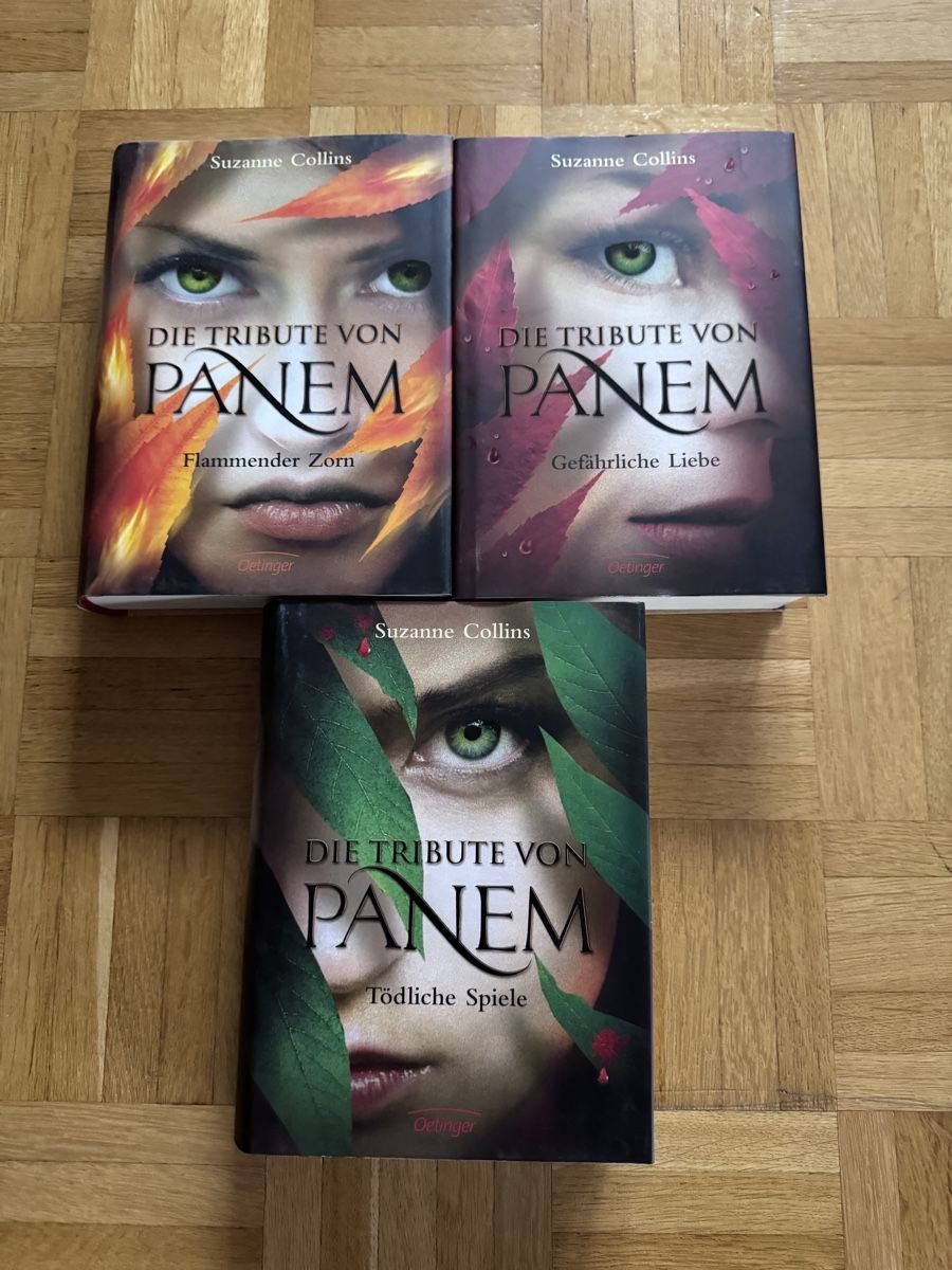 Libri: Tribute von Panem Trilogie – Nuovo (secondo la descrizione) da Wilderswil venduto da hallo35641