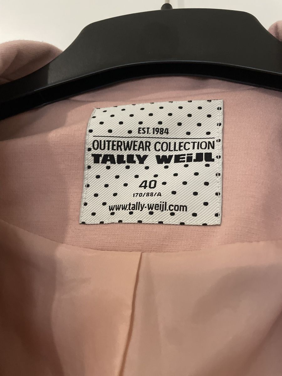Tally Weijl Jacken: Blazer - Tally Weijl – Neu (gemäss Beschreibung) aus La Chaux-de-Fonds von 19_po 1