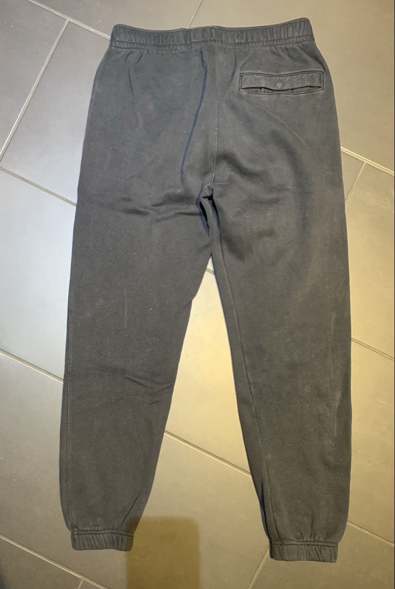 Nike Pantaloni: NIKE Jogginghose schwarz Grösse M  – Usato da Winterthur venduto da amapola 5