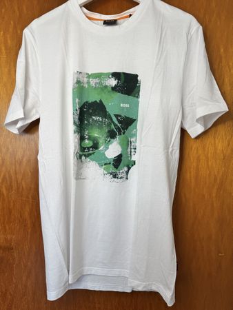 Boss T-Shirt, Grösse M, selten getragen, super Zustand!