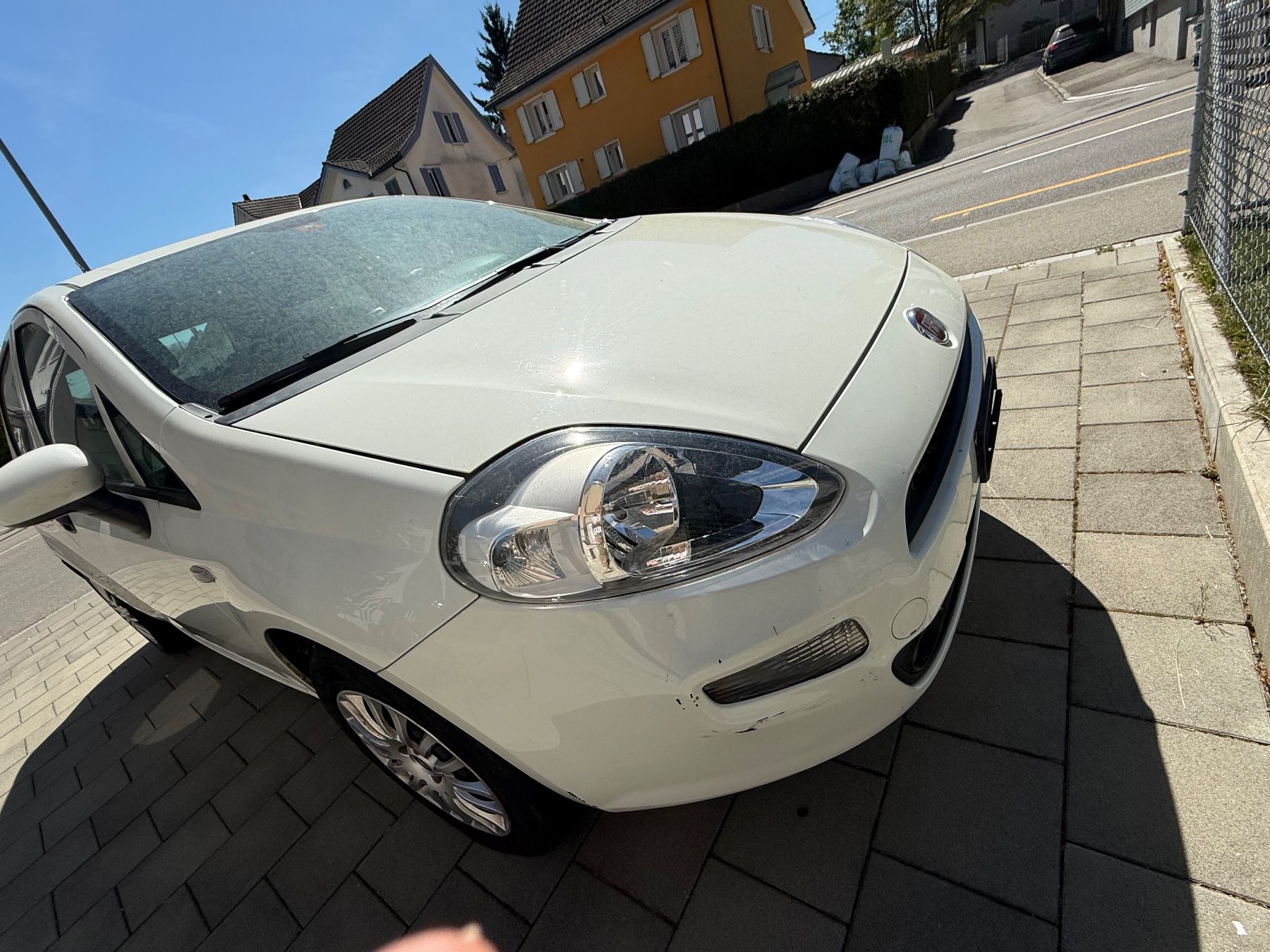 Fiat Autos: Fiat Punto, 1.2  8V- ab Platz – Gebraucht aus Amriswil von used2use 1