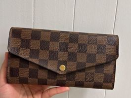 LV Damier Ebene Sarah Portemonnaie, Top Zustand!