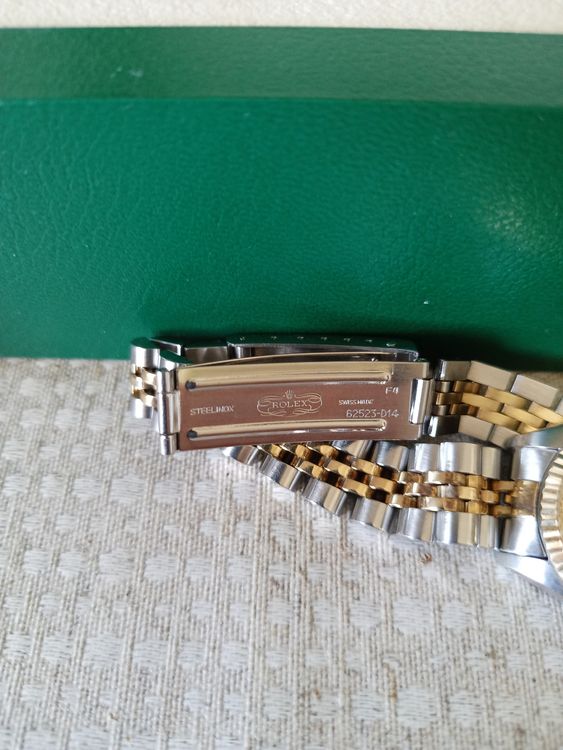 Rolex Orologi: Rolex Perpetual Date 18 K Gold/Stahl Automat Damen 26mm Box – Usato da Riehen venduto da Kmialrii 5