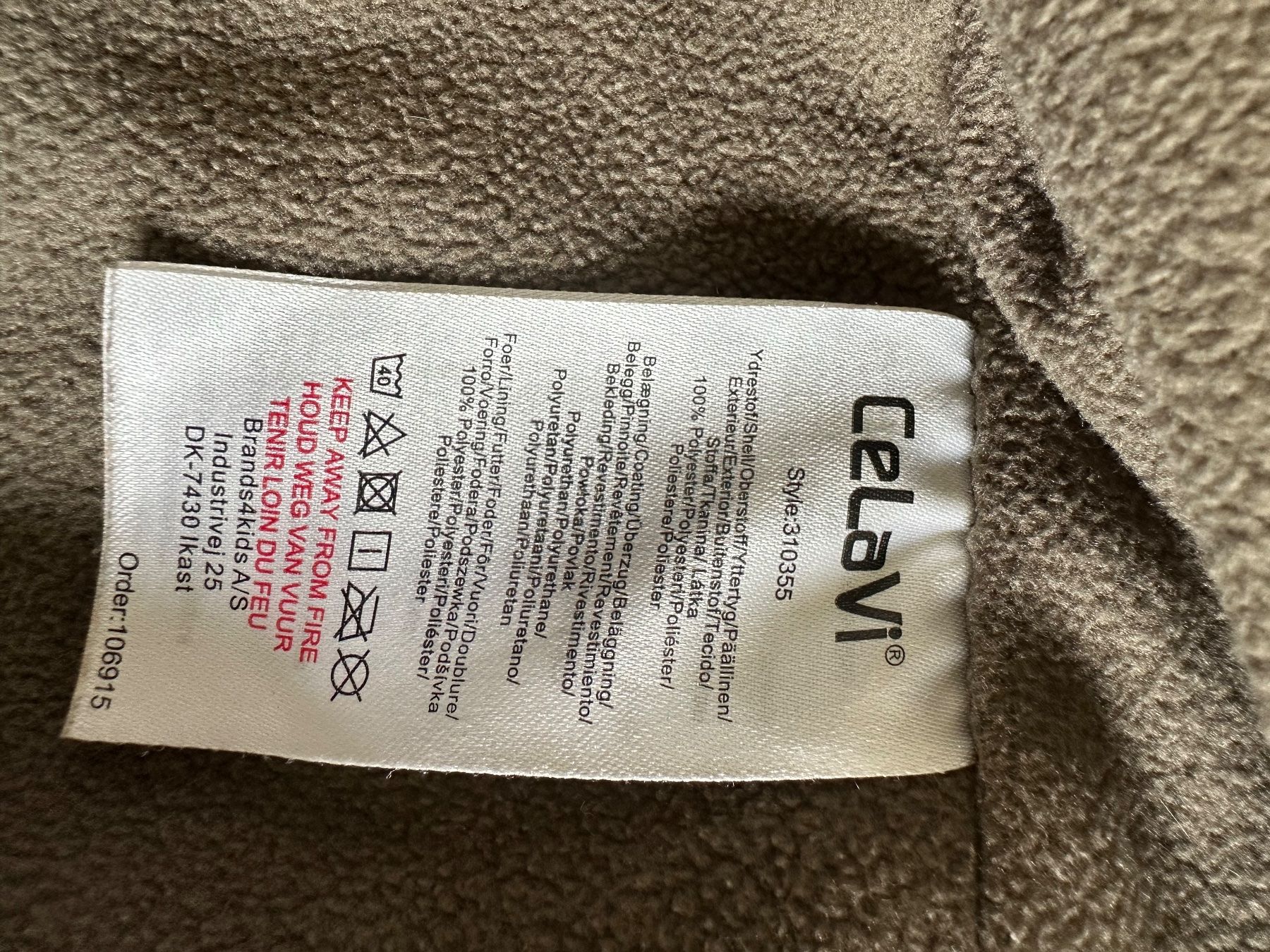 Lotti di vestiti: Celavi Thermo Regenkleidungs-Set – Usato da Zürich venduto da Rania68 8