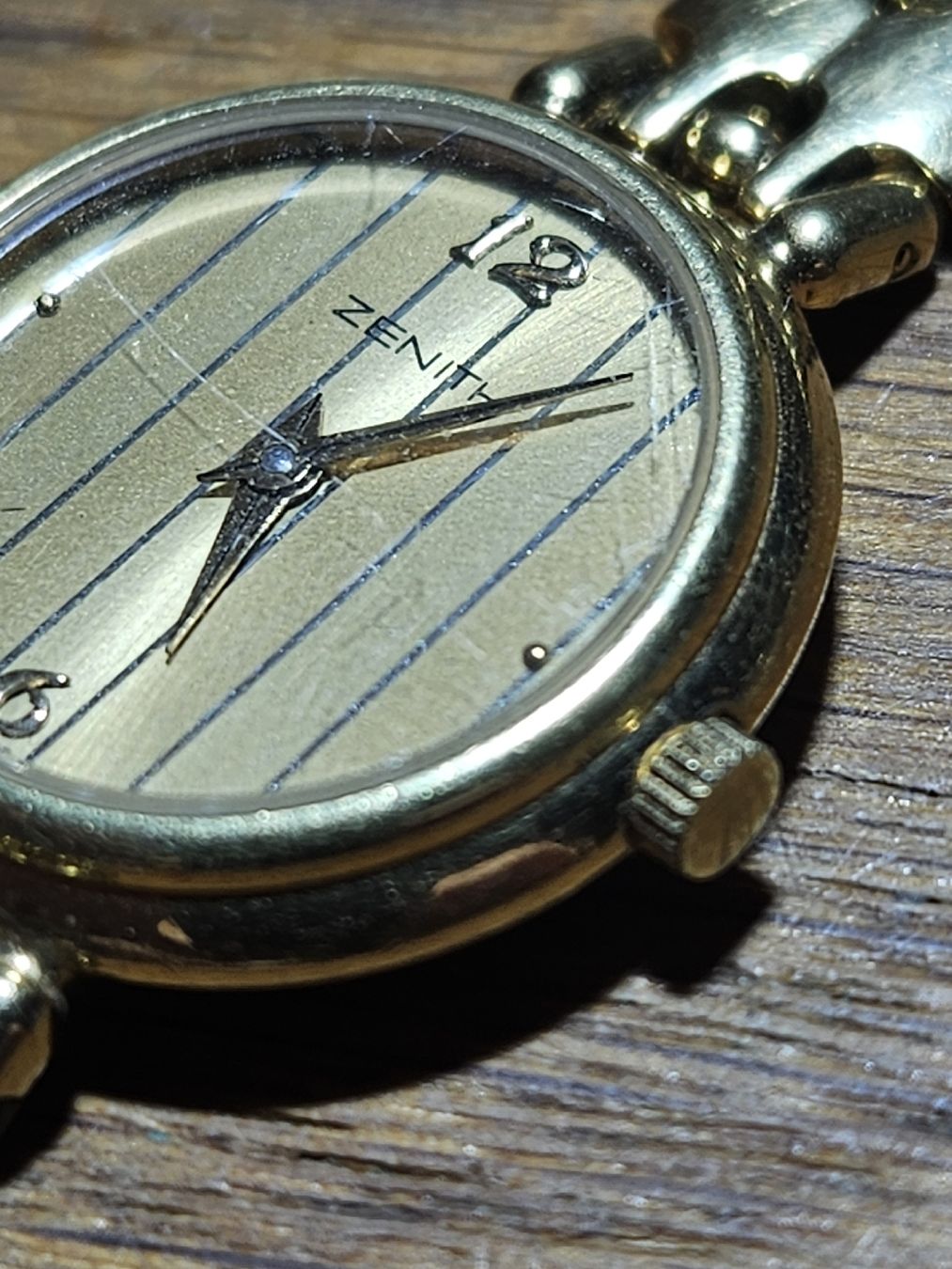 Zenith Uhren: Zenith Damenuhr 23mm – Gebraucht aus Flamatt von pie_f9zm 9