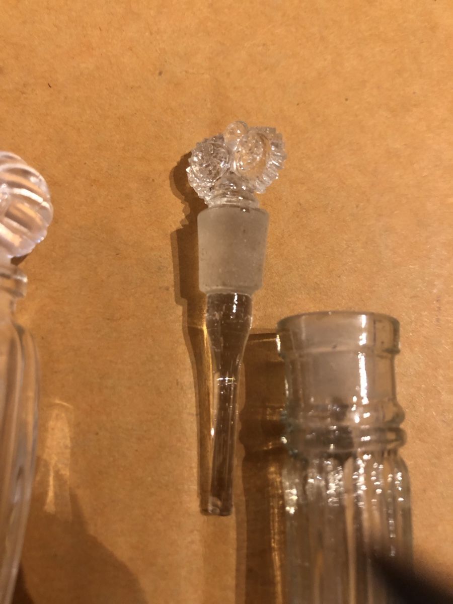 Flaconi: 2 antike Parfum-Miniaturen 6,5 cm lang – Usato da Lausen venduto da Zotty1 2