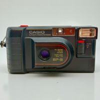 Casio EF-8, appareil photo argentique vintage