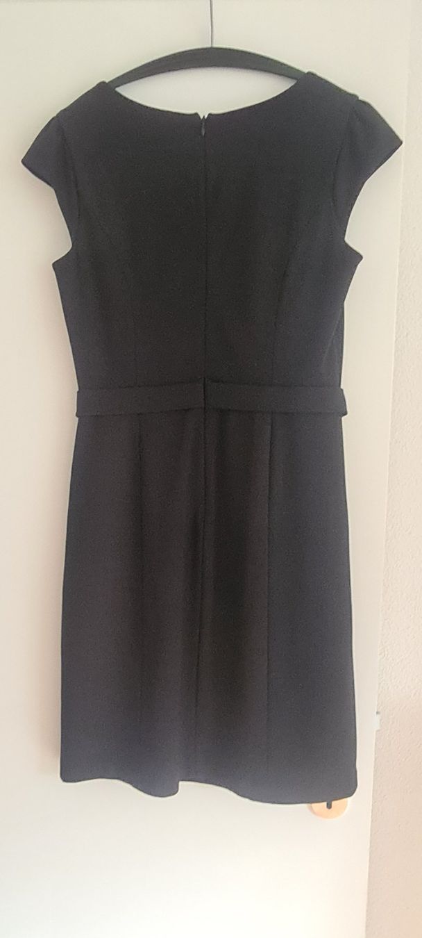 Maison 123 Vestiti: Etui Kleid – Usato da Vitznau venduto da Funrising 1