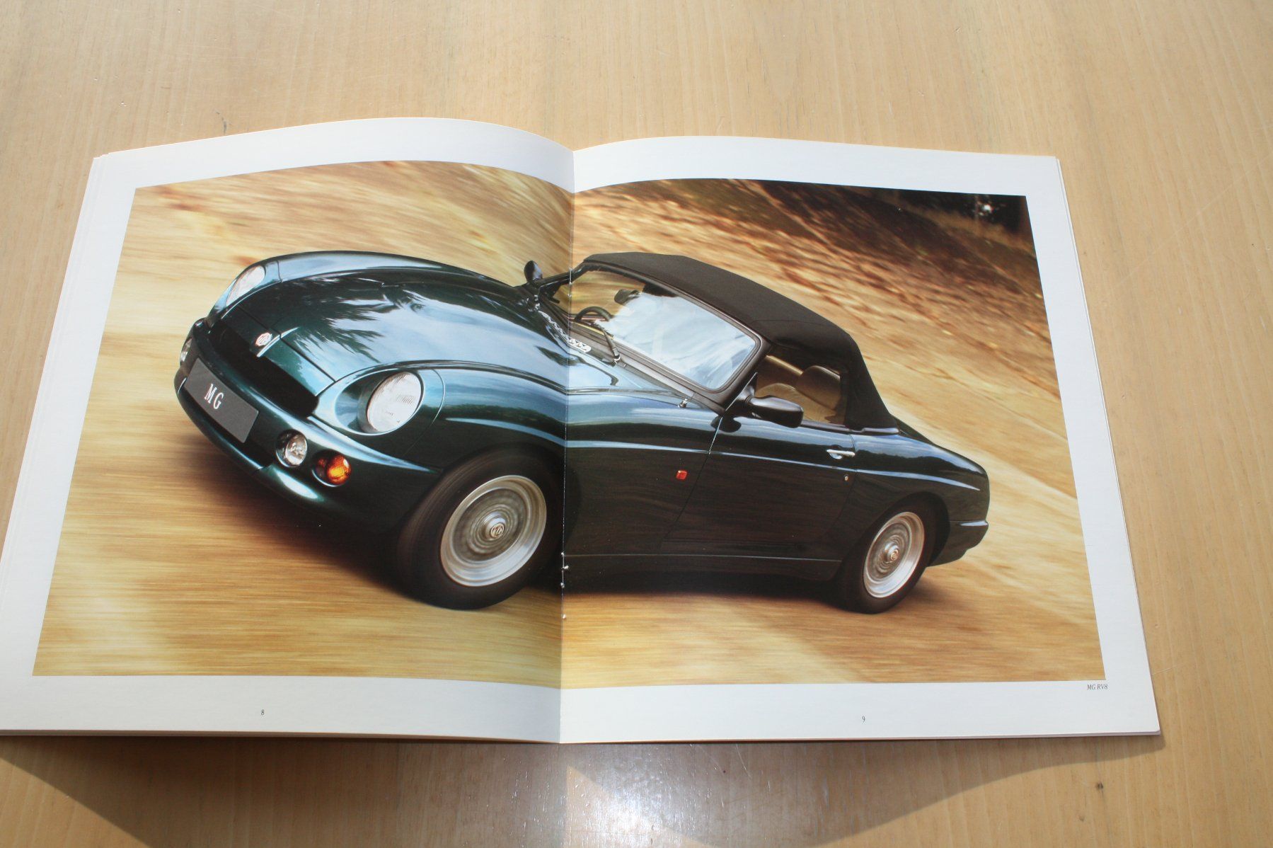 MG Documenti: MG RV8 Prospekt 1994 – Usato da Wikon venduto da erwin400 5
