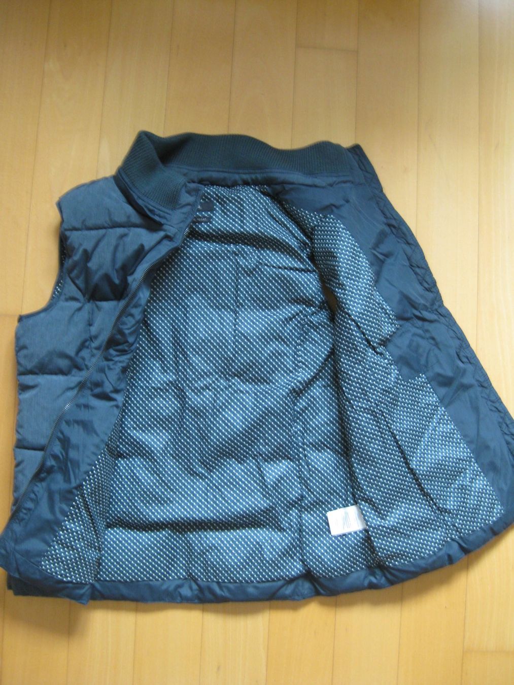 Opus Gilets & Westen: Daunenweste von Opus, Gr. 44 – Gebraucht aus Winterthur von lucy0308 4