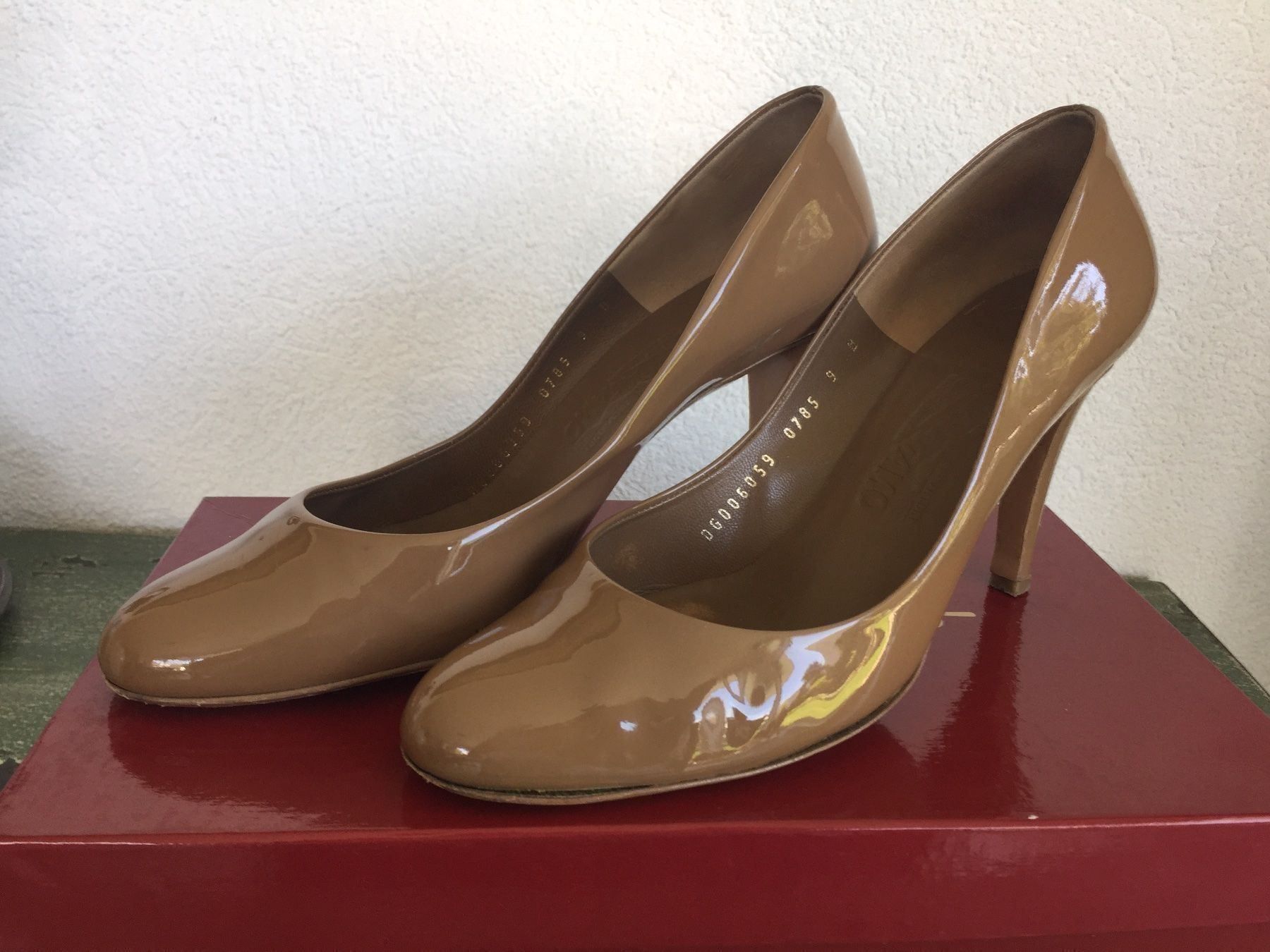 Salvatore Ferragamo Scarpe da donna: Salvatore Ferragamo High Heels Gr. 9 – Usato da Kirchdorf AG venduto da coco123 2
