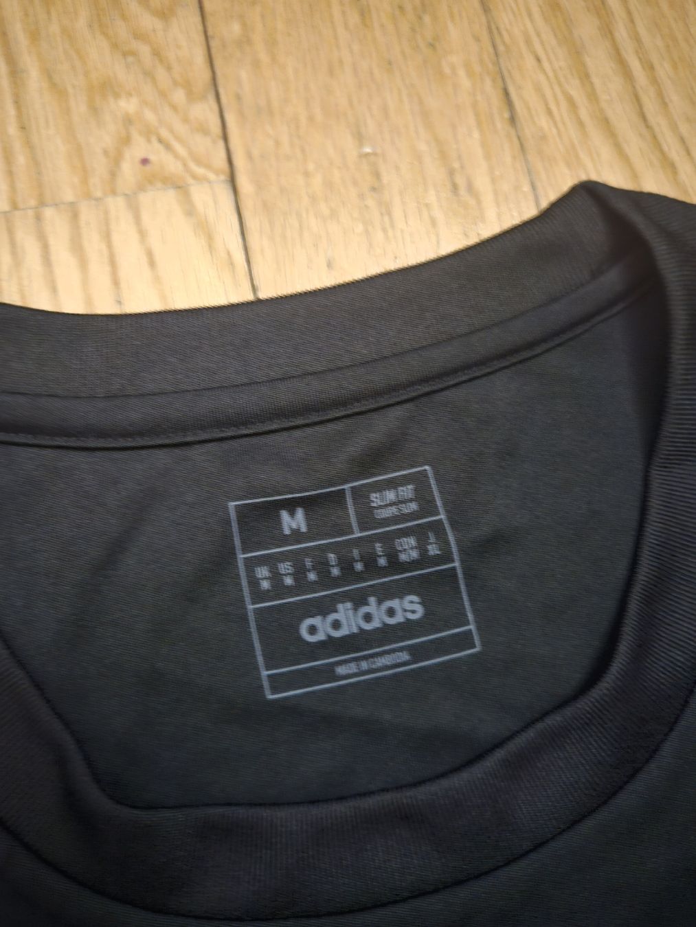 Adidas Canottiere & Pantaloni: Adidas Trikot Gr.M – Nuovo (secondo la descrizione) da Emmenbrücke venduto da TopGato 1