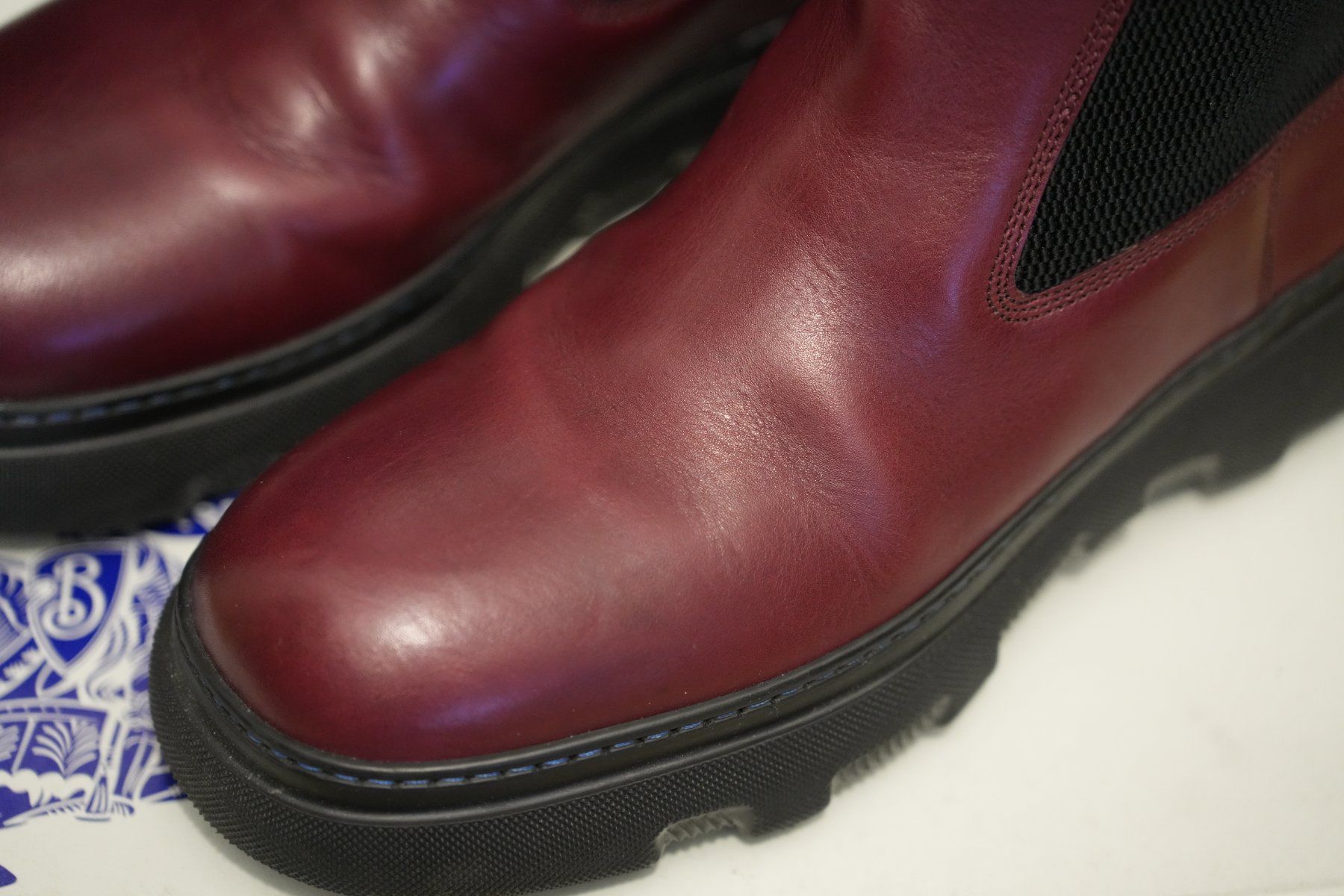 Burberry Scarpe da uomo: Burberry Chelsea Boots - 42 – Usato da Neuchâtel venduto da yan_lq56 2